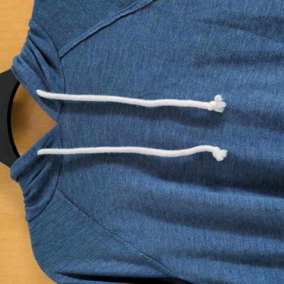 Blue tunic hoodie - Picture 2 of 5